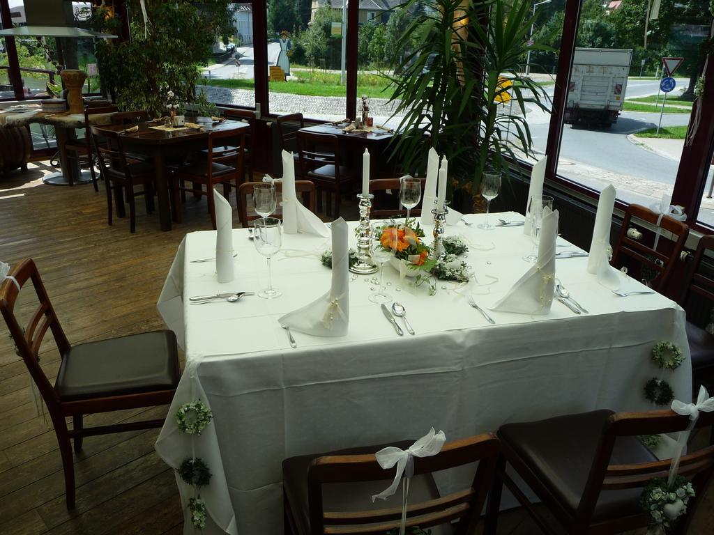 סבניץ Hotel Brueckenschaenke מראה חיצוני תמונה